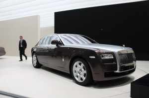 2010-rolls-royce-ghost-frankfurt_-(11)